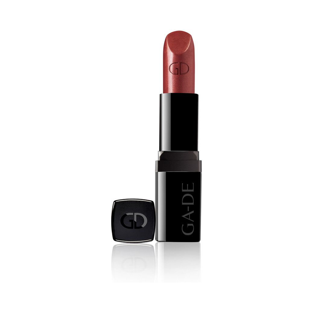 Rouge à lèvres rose-brun dans un étui noir. Le rouge à lèvres et le capuchon portent un logo. Le capuchon est détaché.