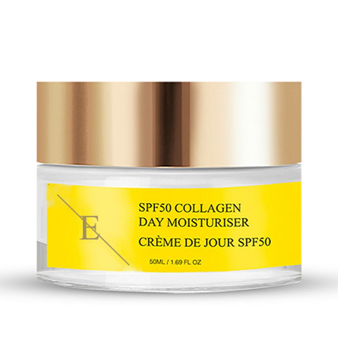 Pot de crème avec couvercle doré. Étiquette jaune avec texte: SPF50 Collagen Day Moisturiser, Crème de Jour SPF50. 50ml/1.69 fl oz.