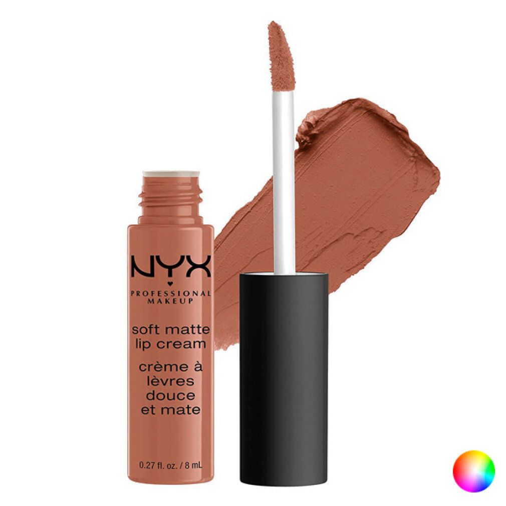 Rouge à lèvres beige ouvert avec applicateur. Bouchon noir, tige blanche. Inscription : NYX Professional Makeup, Soft Matte Lip Cream.