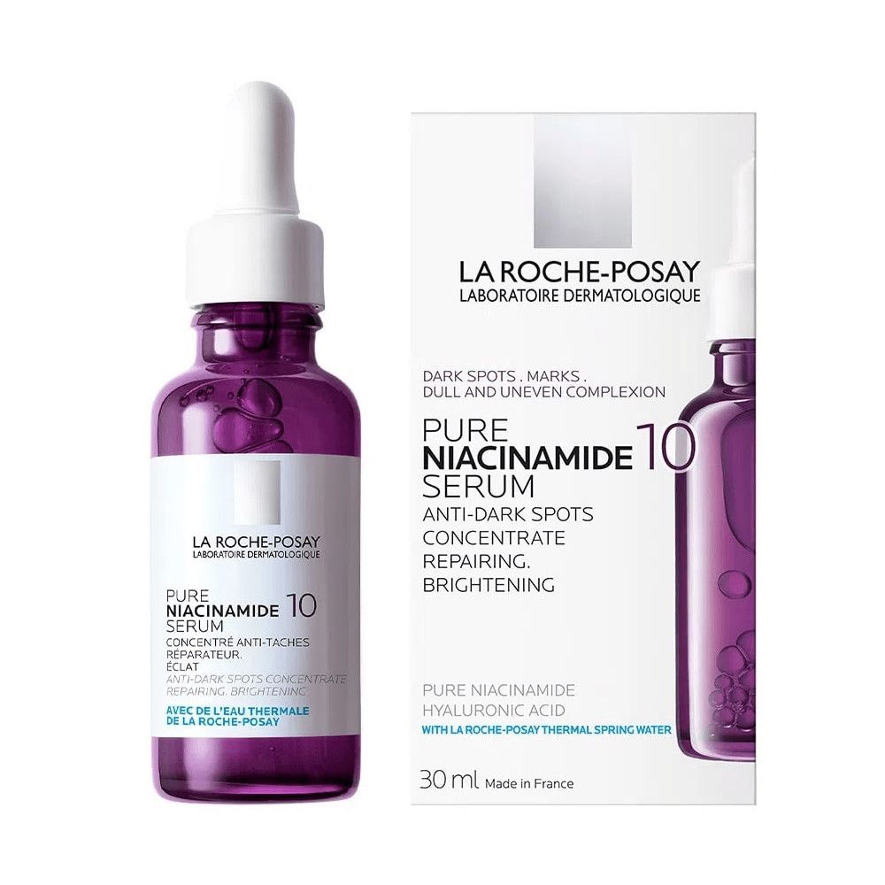 Productfles en verpakking. Opschrift: PURE NIACINAMIDE 10 Serum.