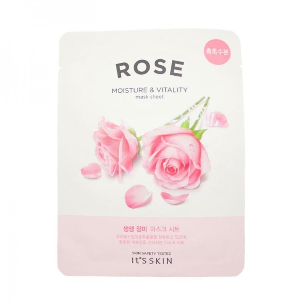 Gezichtsmasker met rozenmotief. Tekst: ROSE, MOISTURE & VITALITY, IT'S SKIN. Roze bloemen op witte achtergrond.