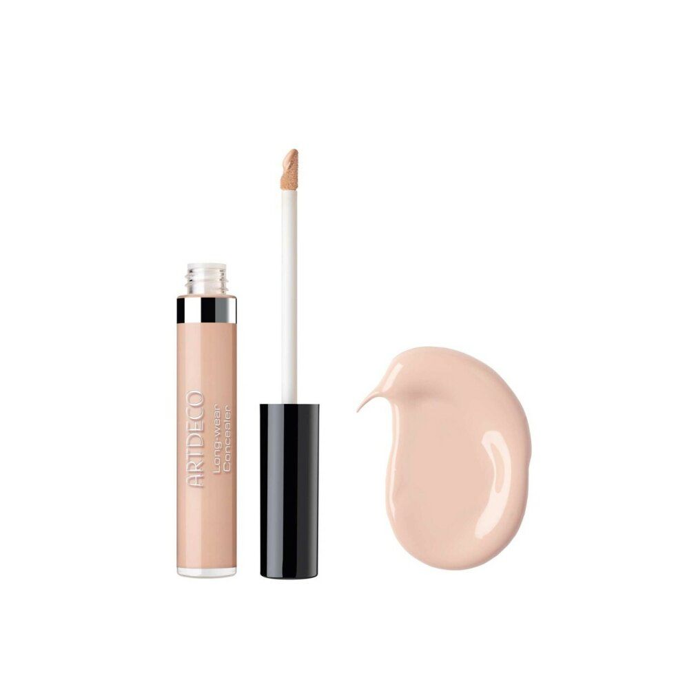 Concealer tube, applicator en productvlek. Opschrift: Artdeco Long-Wear Concealer.