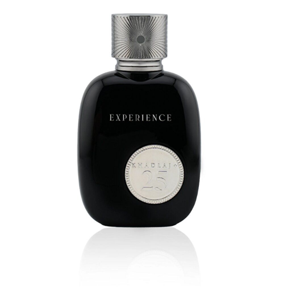 Flacon de parfum noir avec bouchon argenté et étiquette "EXPERIENCE" et "25".