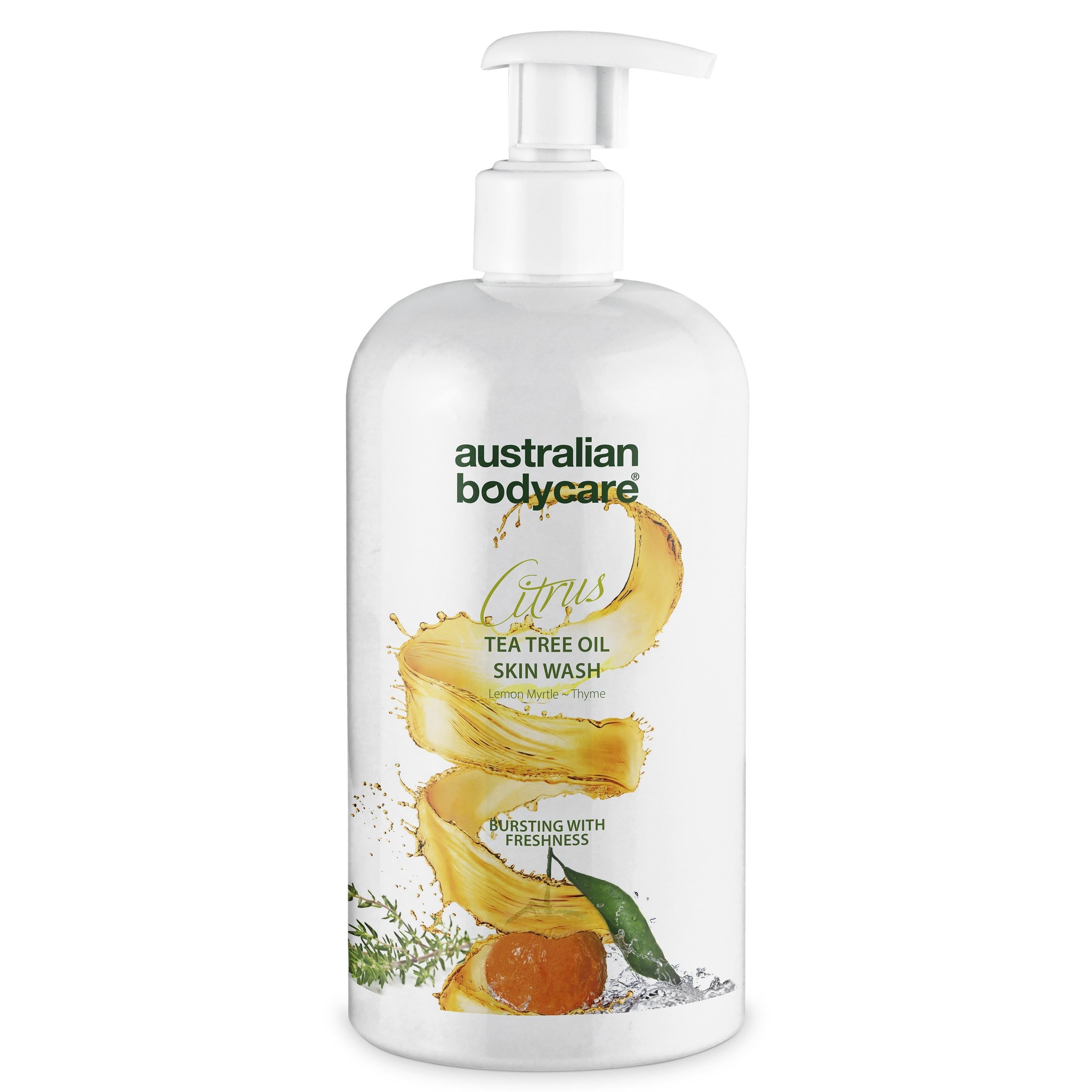 Witte fles met pomp. Opschrift: Australian Bodycare Citrus Tea Tree Oil Skin Wash.
