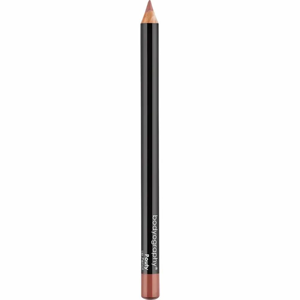 Bruine lippenstift. Zwarte potlood met productnaam en -aanduiding. Punt en uiteinde bruin.