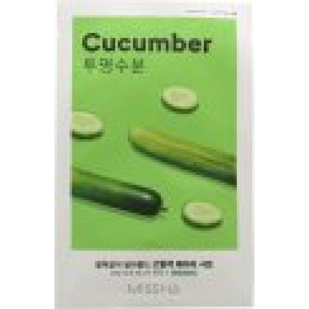 Verpakking met groene achtergrond, komkommers en opschrift "Cucumber". Merk: Missha.