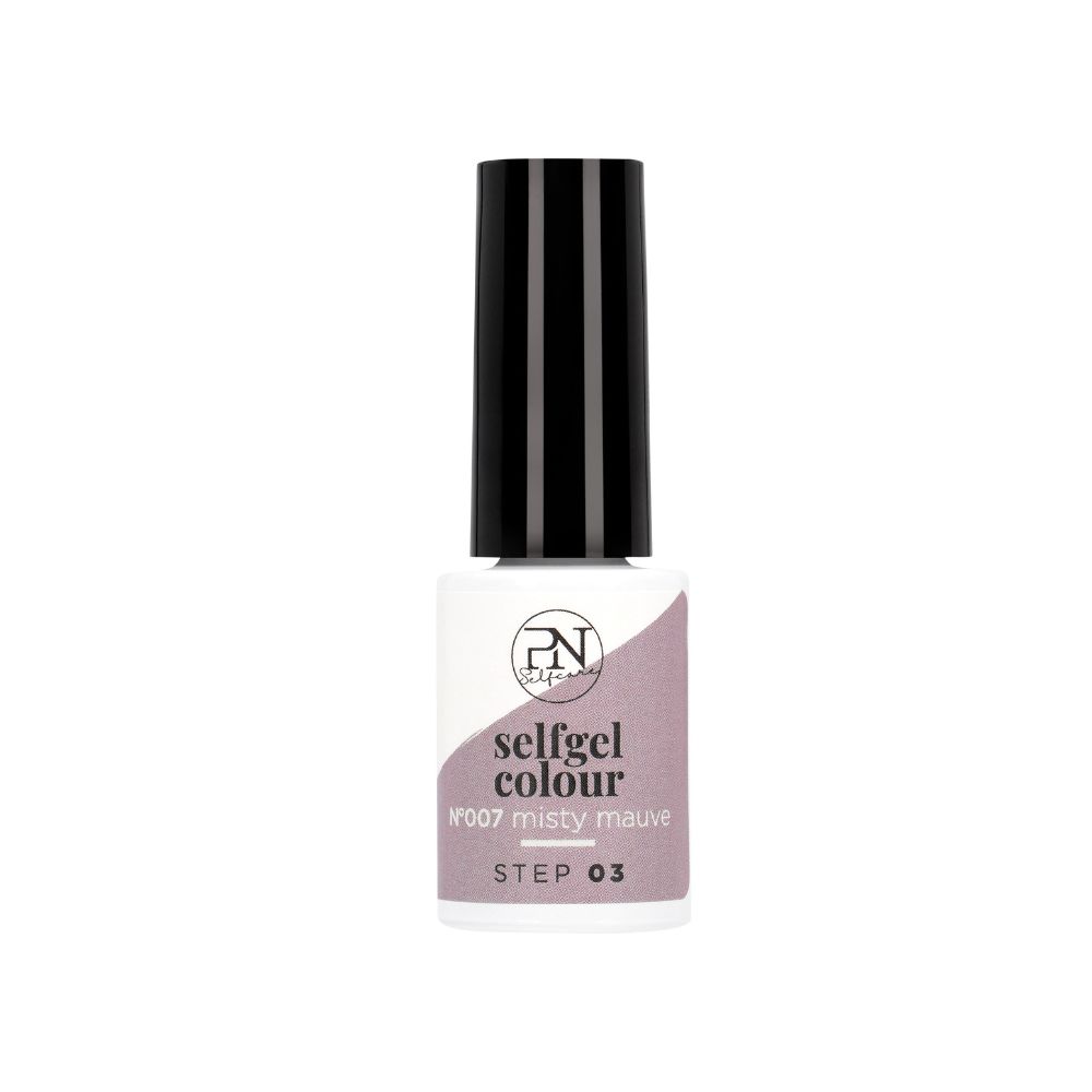 Flacon de vernis à ongles avec informations produit. Couleur : Misty Mauve.