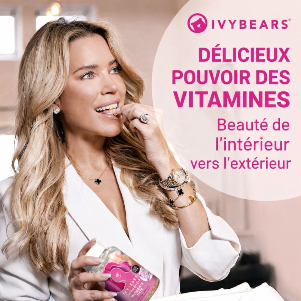 Femme tenant une bouteille. Inscription : 'IvyBears Délicieux Pouvoir des Vitamines'.