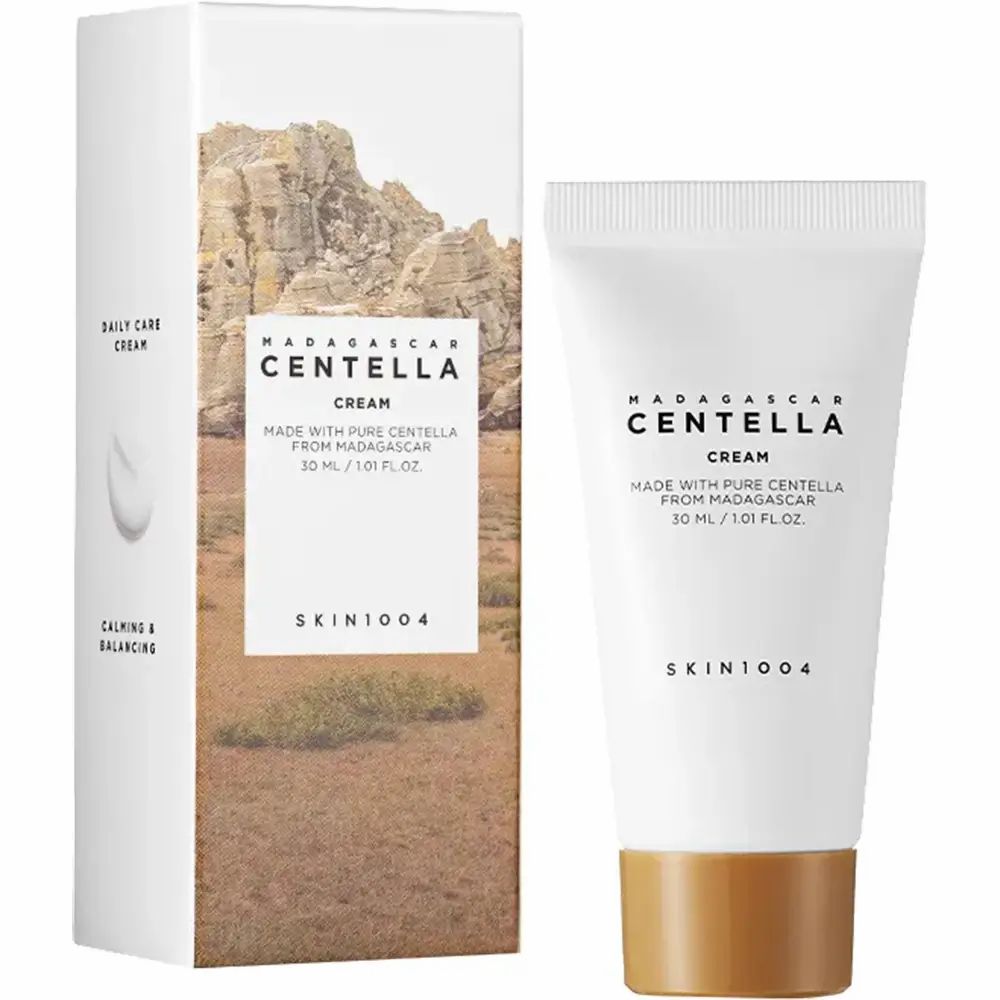 Verpakking en tube. Opschrift: MADAGASCAR CENTELLA CREAM, SKIN1004. 30 ml.