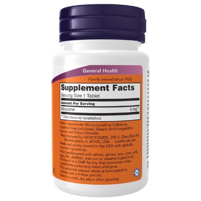 Achterkant van de NOW Melatonine 5 mg fles met voedingsfeiten en ingrediënten.