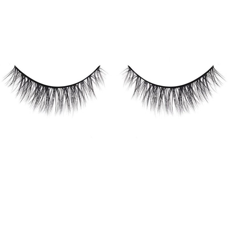 Une paire de faux cils.