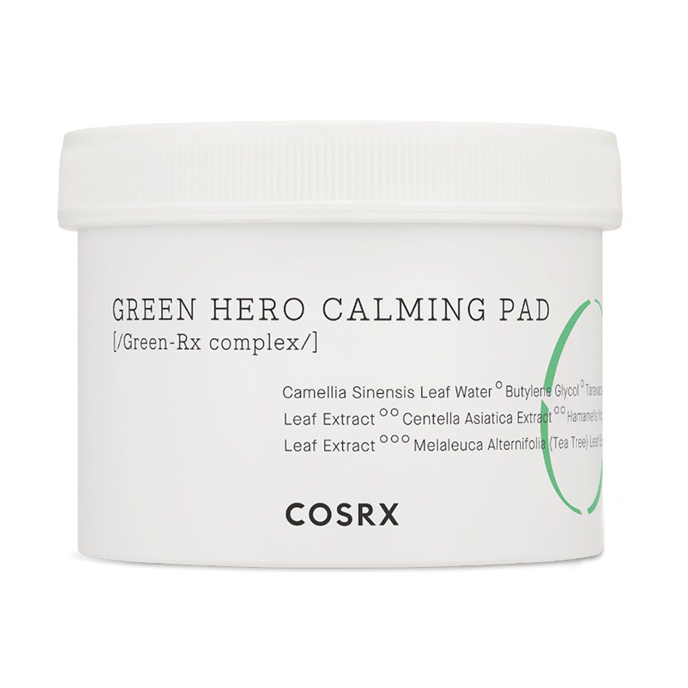 COSRX Green Hero Calming Pad : Pot blanc avec accents verts et informations sur le produit.