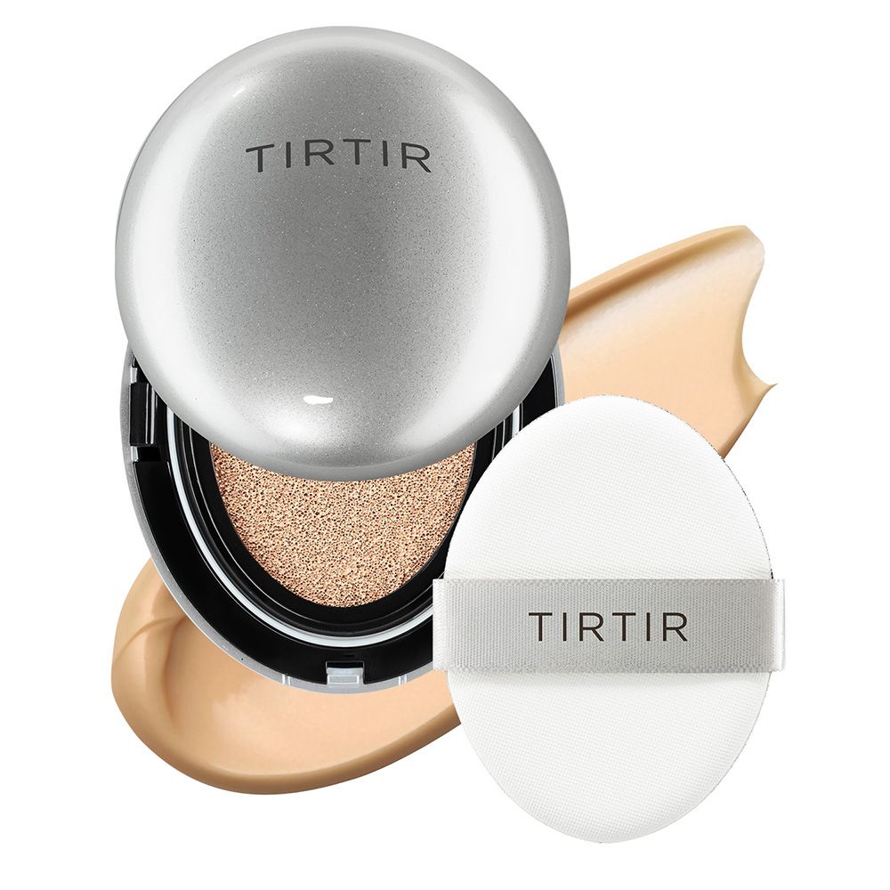 TIRTIR Mask Fit Aura Cushion met applicator en foundation swatches.