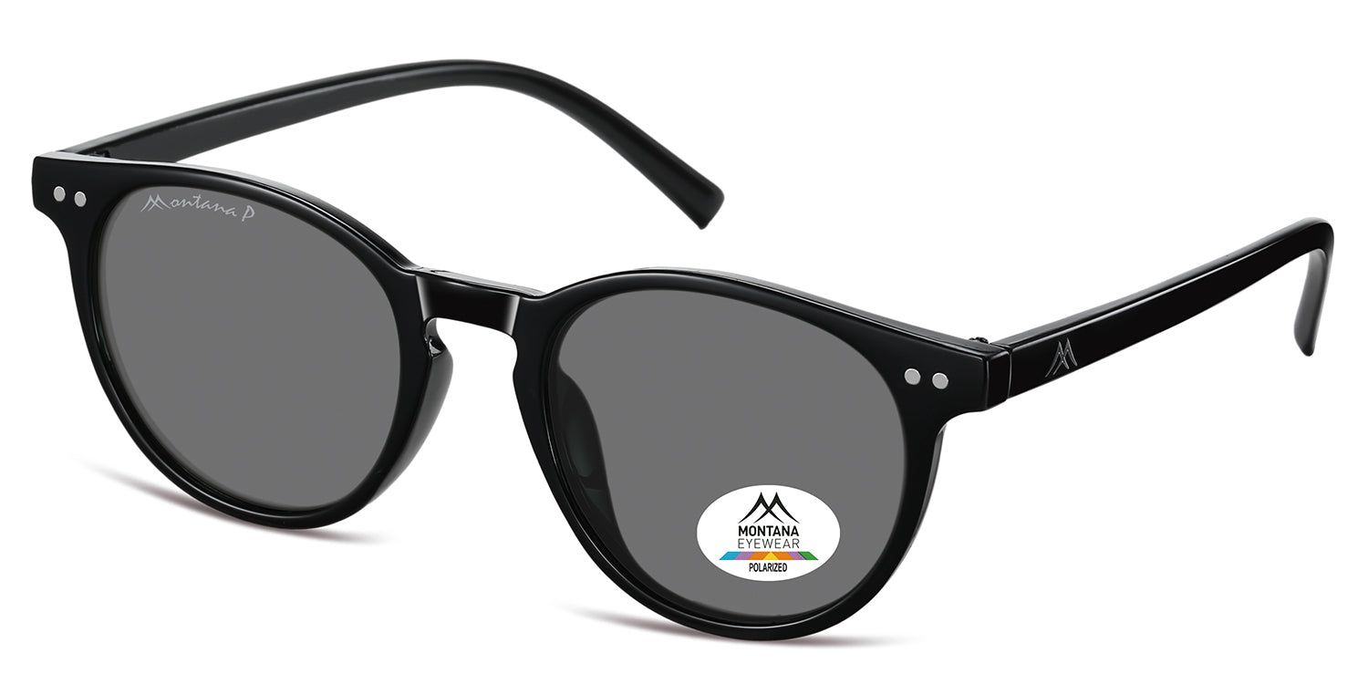 Lunettes de soleil noires, verres ronds. Logo Montana Eyewear sur la branche. Verres polarisés. Vue en perspective.