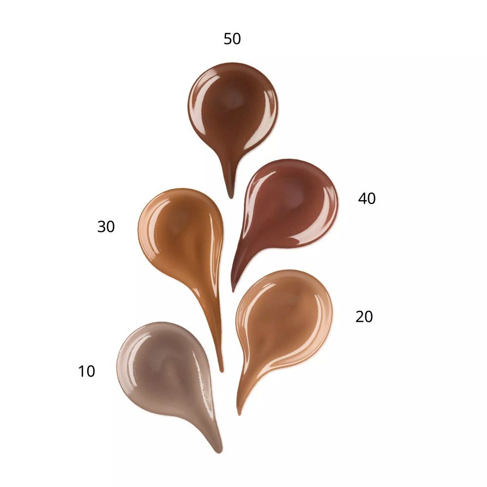 Cinq échantillons de bronzer liquide en forme de goutte. Numéros de couleur: 10, 20, 30, 40, 50. Sur fond blanc.