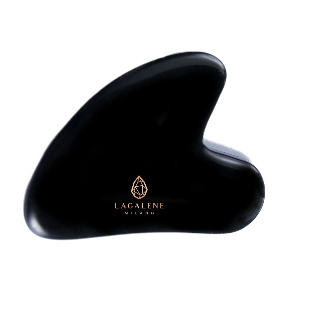Pierre Gua Sha noire avec inscription dorée Lagalene Milano.