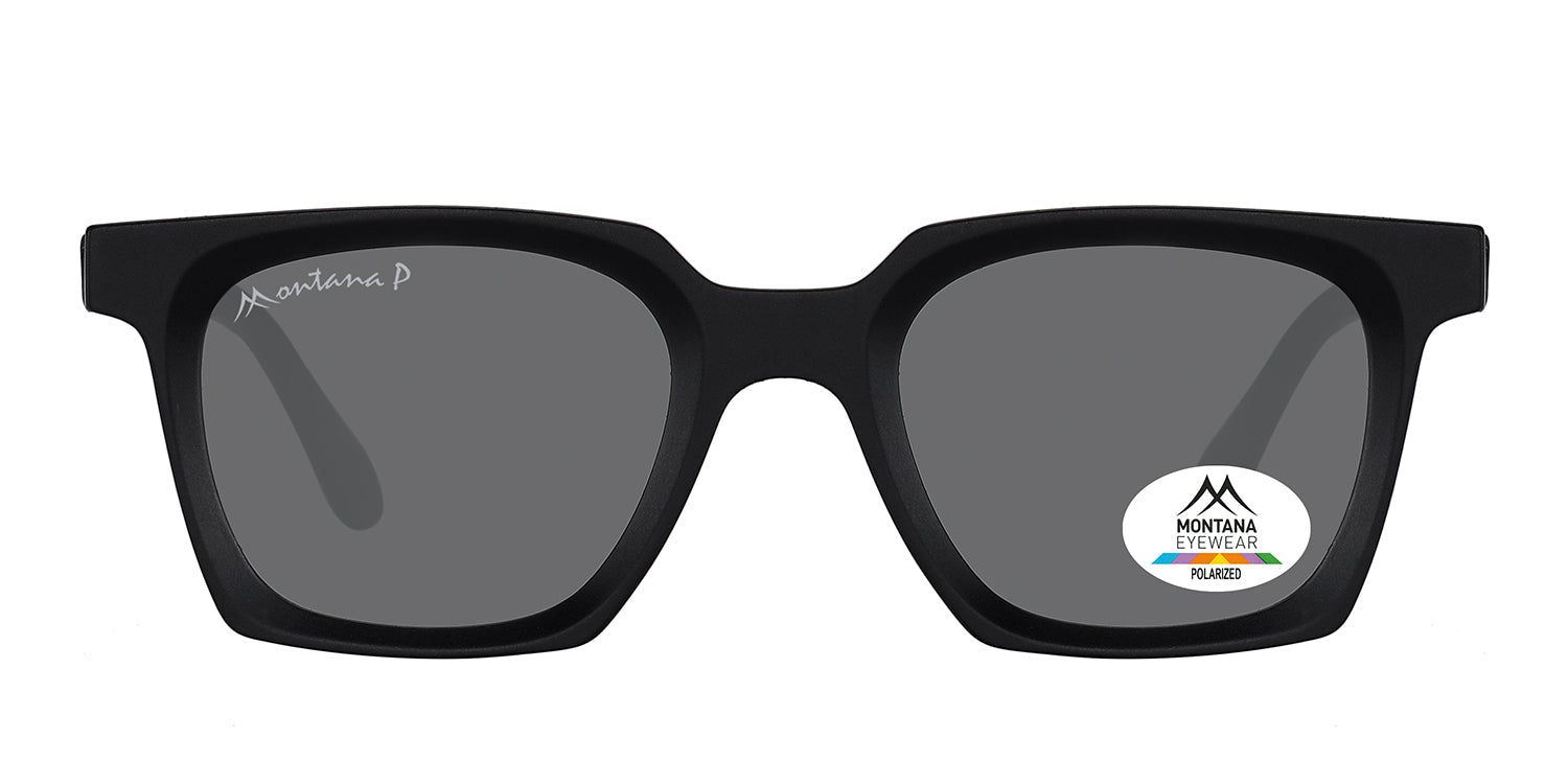 Lunettes de soleil noires à monture carrée. Verres gris. Logo Montana Eyewear et autocollant Polarized.