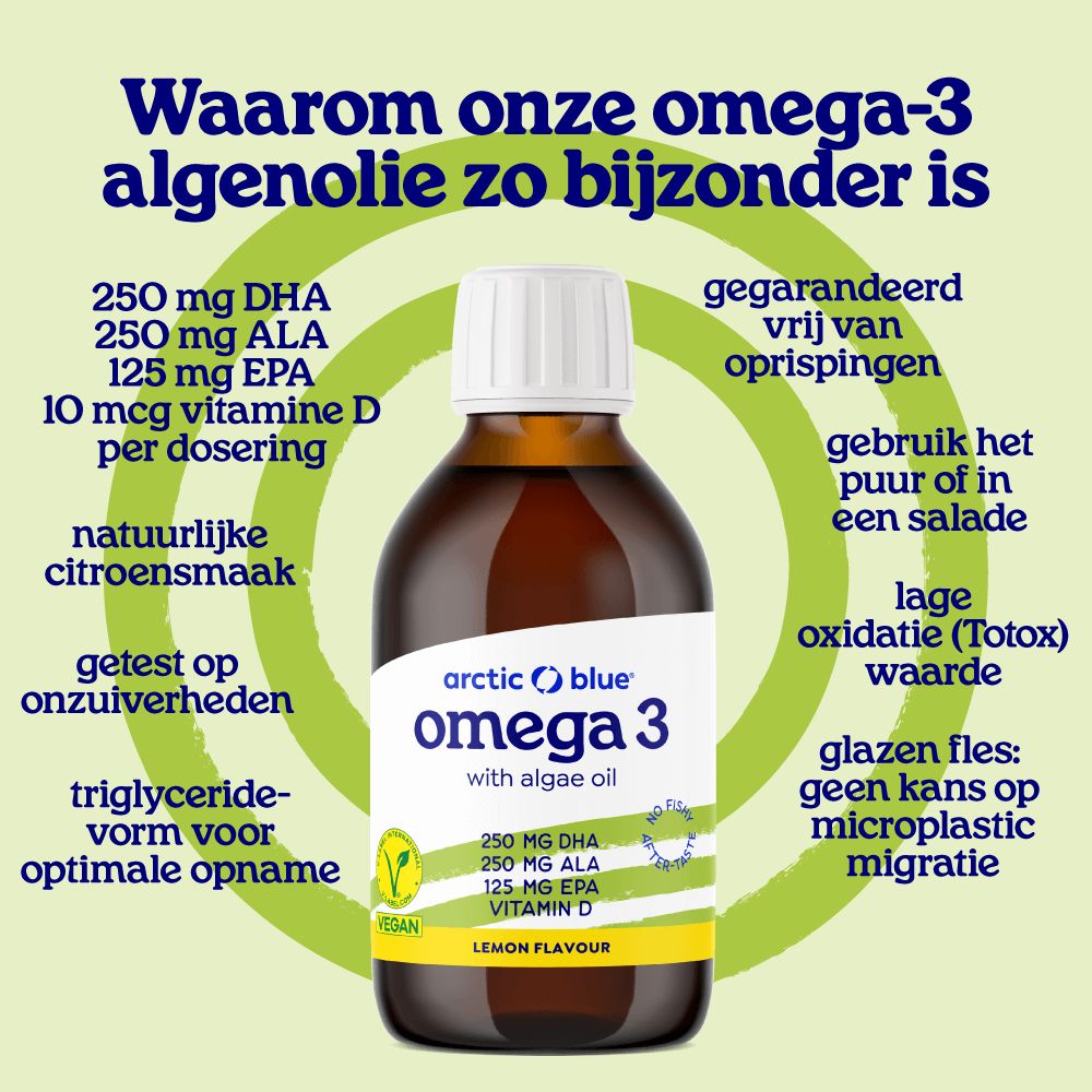 Fles Omega 3 algenolie citroensmaak, V-Label Vegan keurmerk en ingrediënteninformatie.