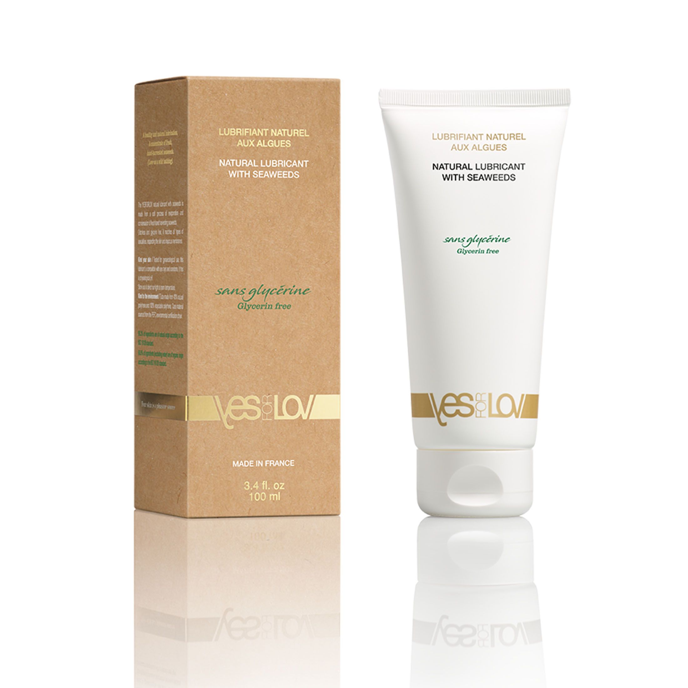 Produit et emballage. Tube et carton. Inscription: Natural Lubricant with Seaweeds, sans glycerine. Marque: YESforLOV. Reflet.