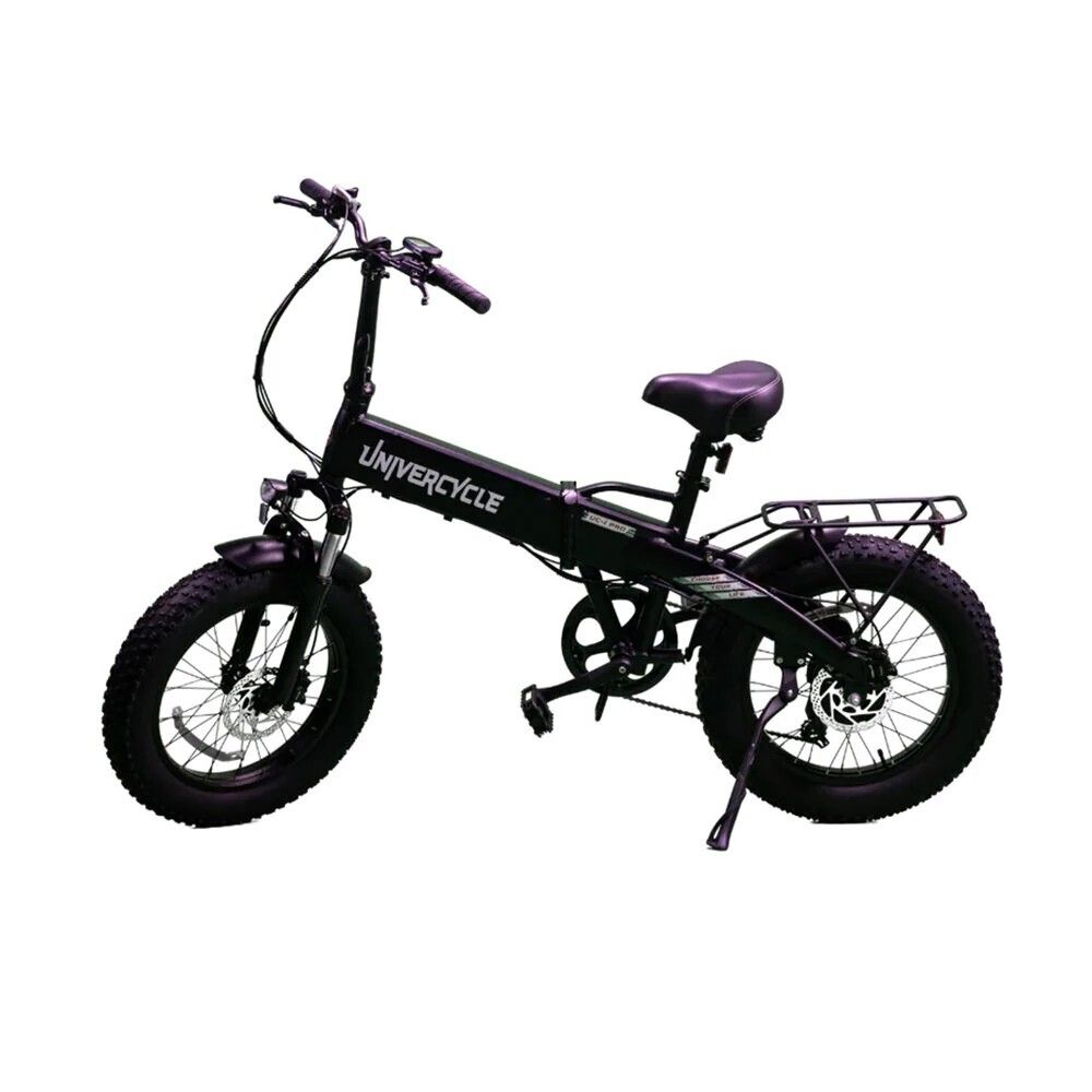 Vélo électrique pliable noir avec pneus larges. Marque Univercycle visible. Porte-bagages et selle présents.