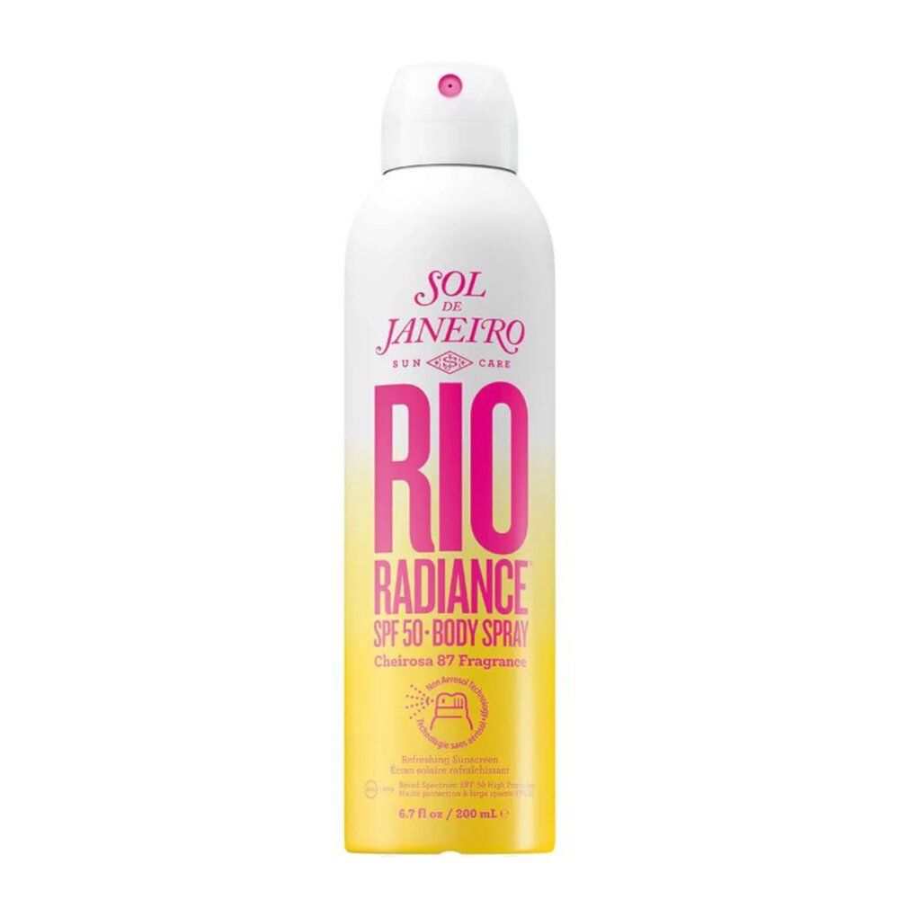 Flacon spray blanc et jaune avec texte rose "RIO RADIANCE". SPF 50-Body Spray. Marque: Sol de Janeiro.