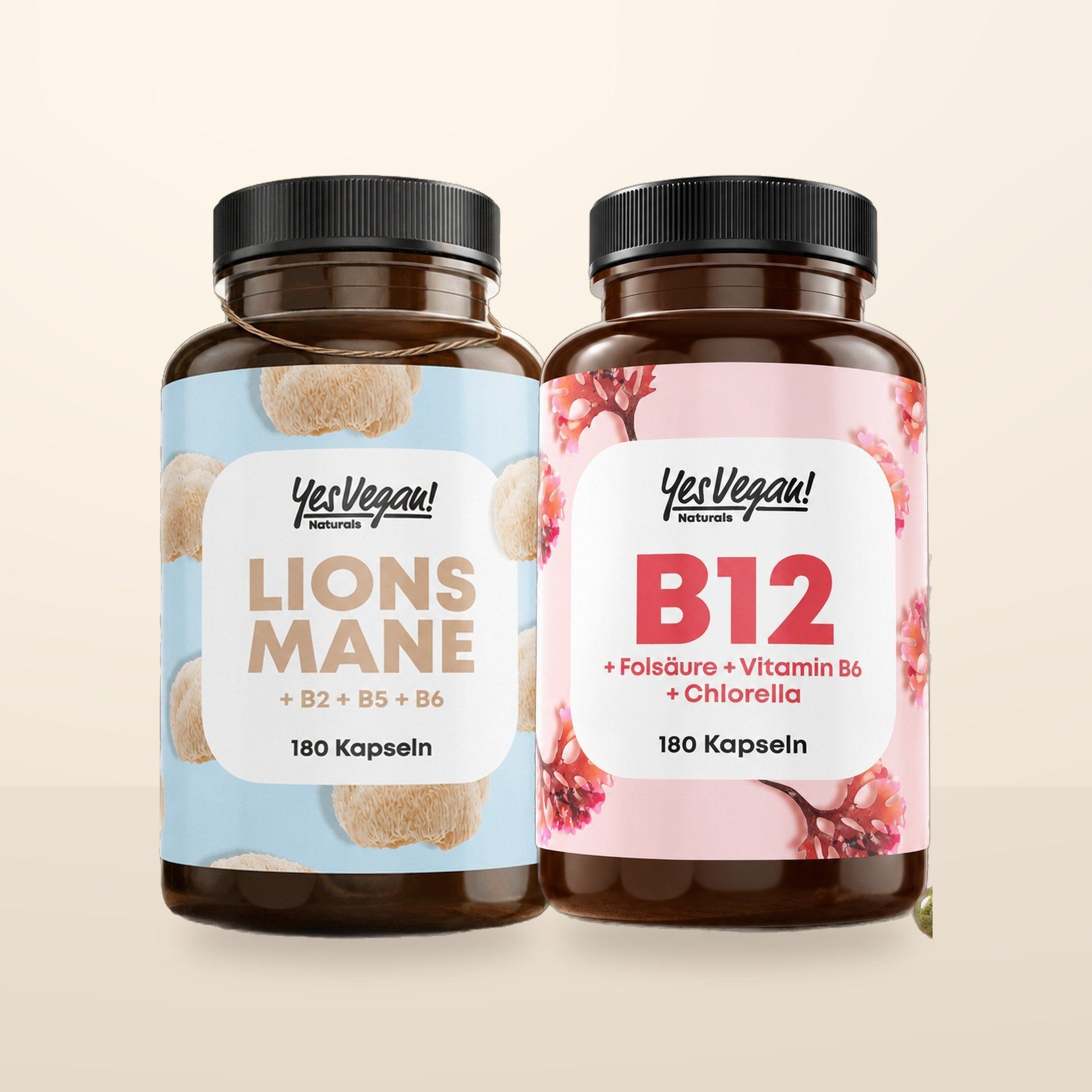 Twee flessen YesVegan! voedingssupplementen: Bloedsuiker Complex en Metabolisme Complex.