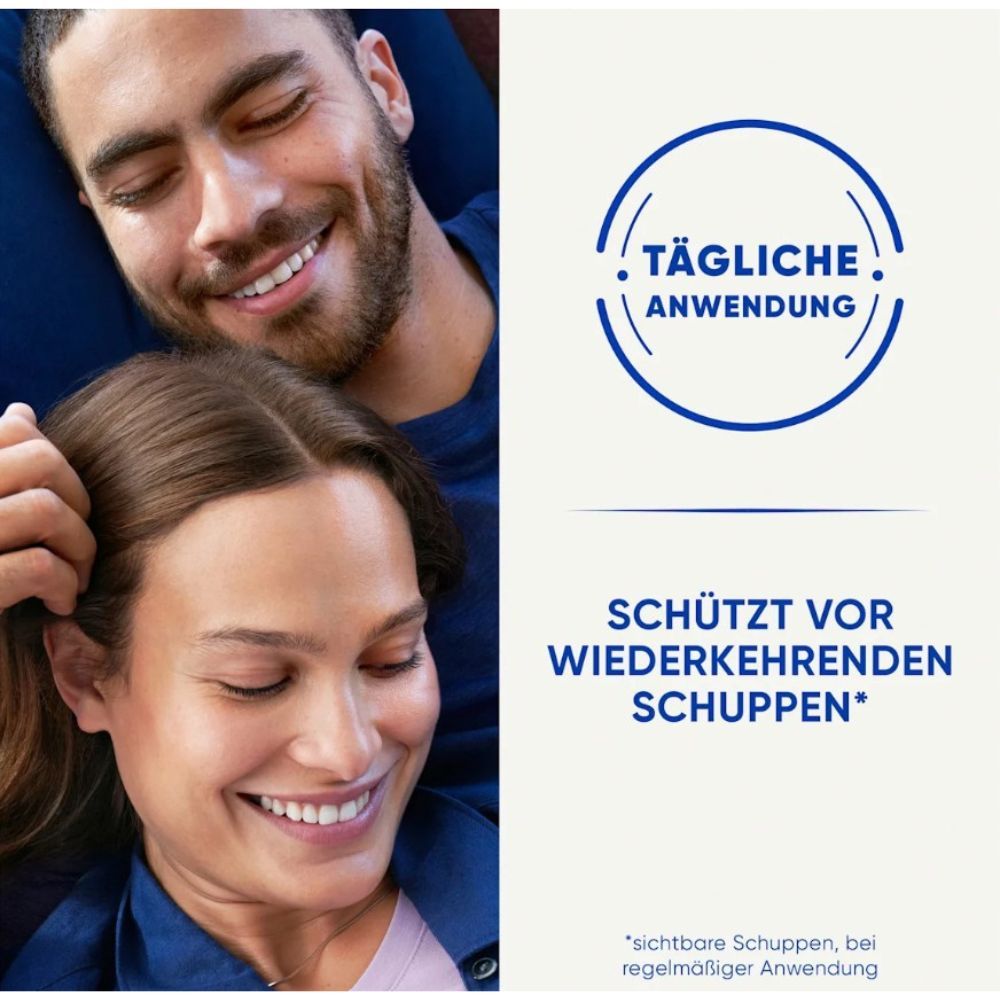 Koppel ligt samen. Tekst: Dagelijks gebruik. Beschermt tegen terugkerende roos. Logo.