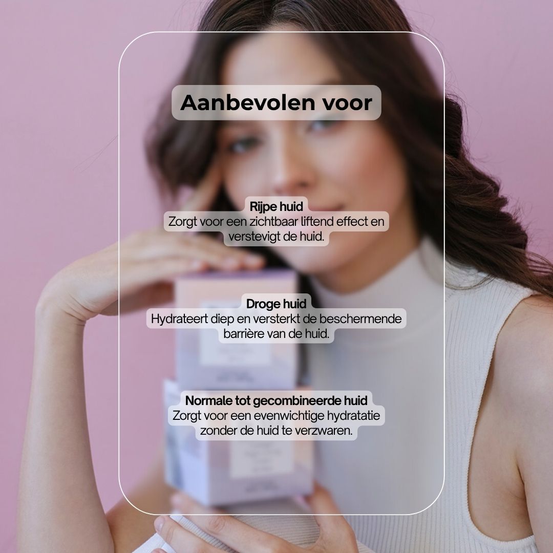 Vrouw met crèmeverpakking. Tekst: Aanbevolen voor: rijpe, droge, normale tot gemengde huid. Productnaam: Dr. SEA.