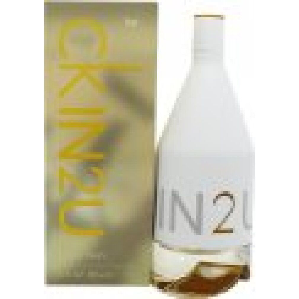 Parfumfles en verpakking. Witte fles met IN2U-opschrift. Gouden verpakking met CK IN2U-opschrift.