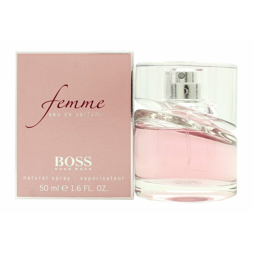 Roze parfumfles met zilveren verstuiver en roze verpakking. Opschrift: BOSS Femme. 50 ml.