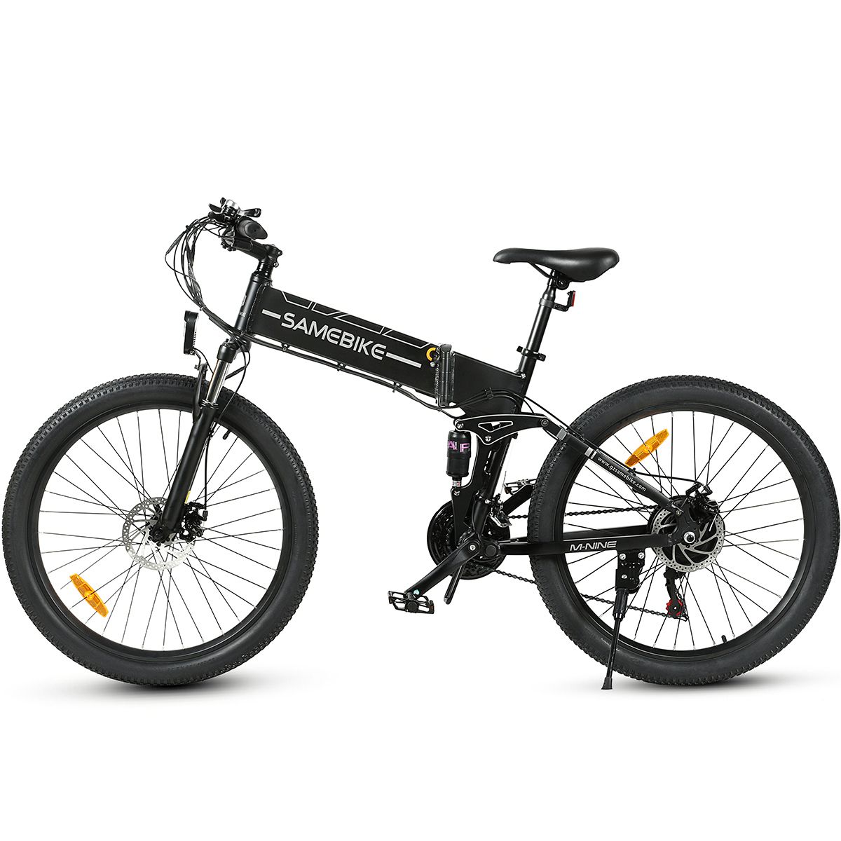 Vélo électrique noir. Roues, selle, guidon et batterie visibles. Marque SAMEBIKE.