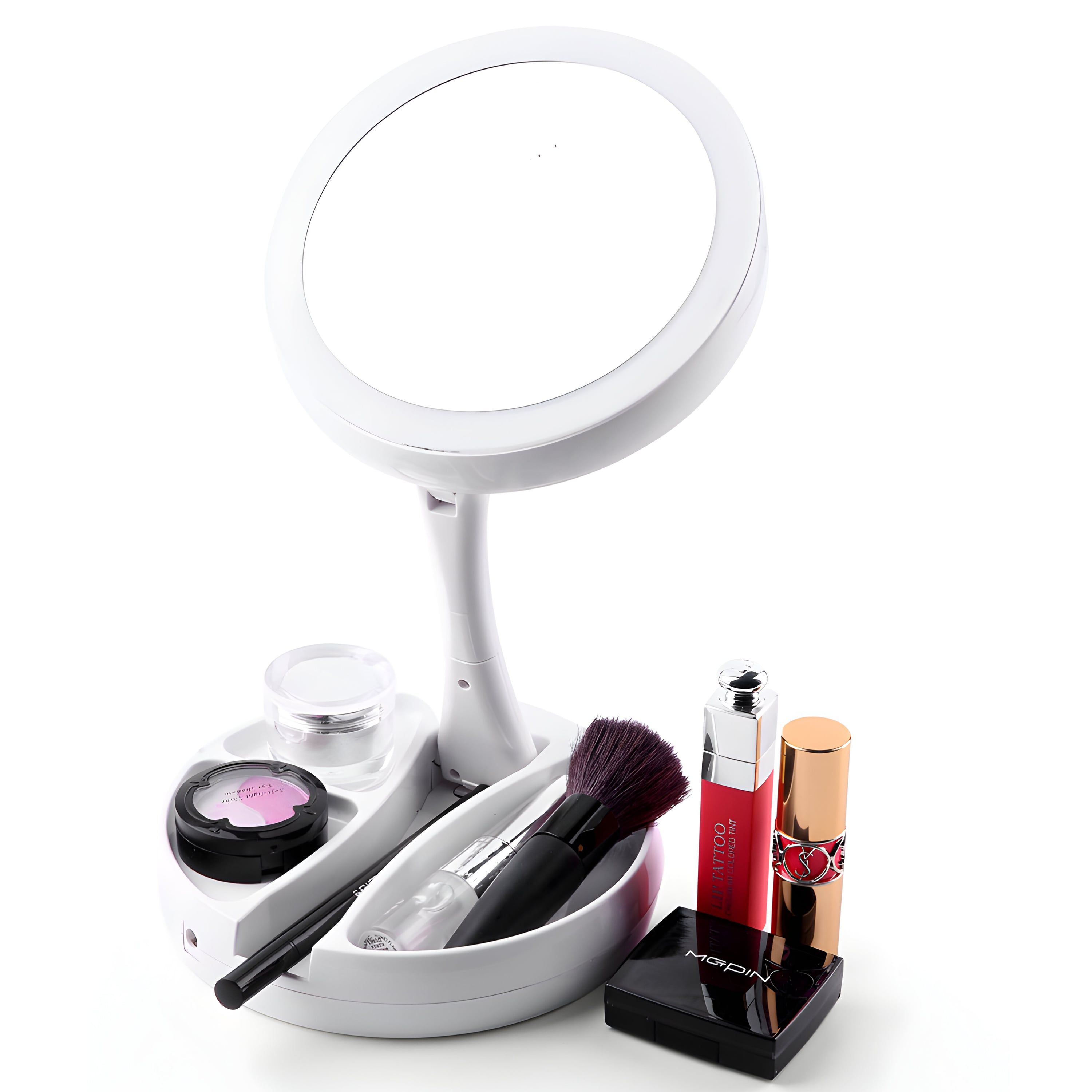 Miroir de maquillage avec éclairage LED, cosmétiques et pinceau sur le compartiment.