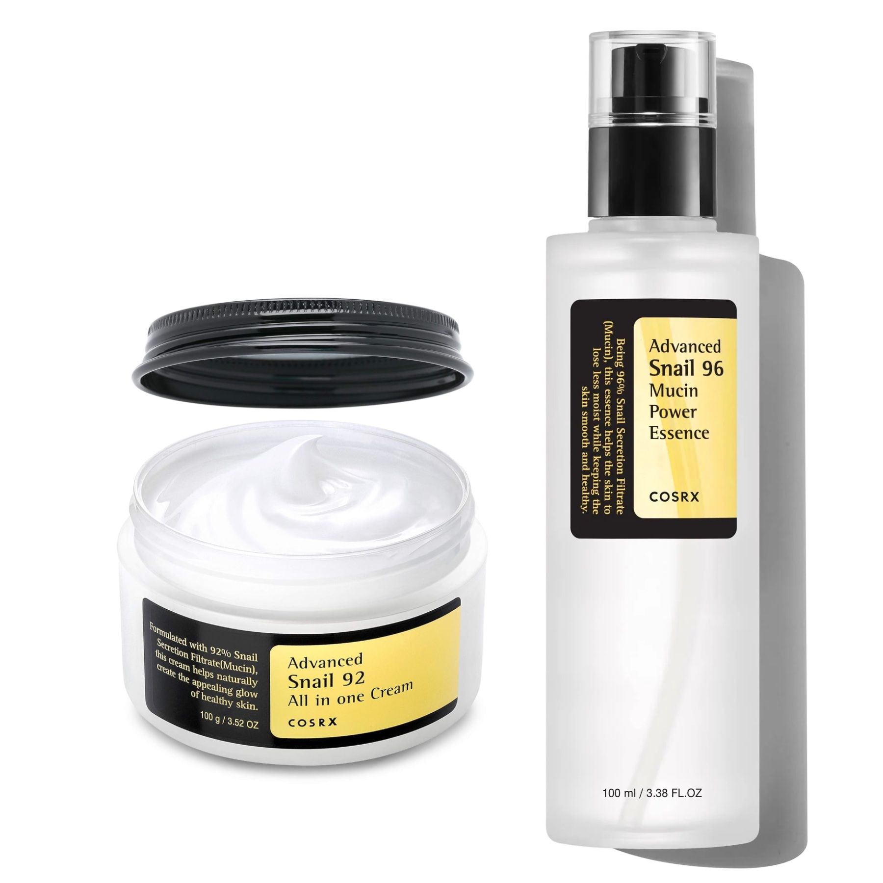 COSRX Advanced Snail 92 All in one Cream en Advanced Snail 96 Mucin Power Essence. Witte producten met gele etiketten en zwarte deksels.