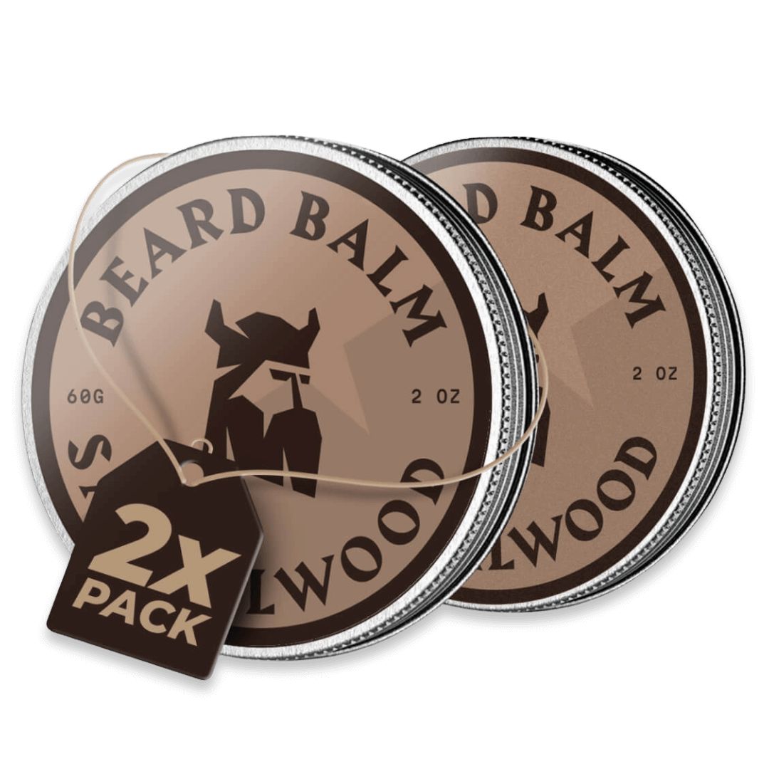 Deux boîtes rondes de baume à barbe. Inscription: BEARD BALM, SANDELWOOD, 2 OZ, 60g. Étiquette: 2x PACK. Reliées par une ficelle.