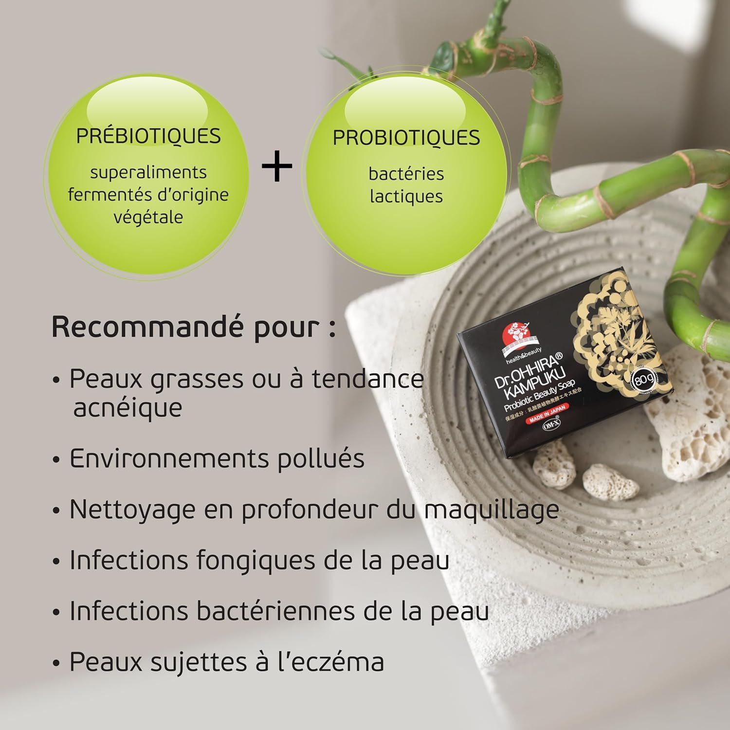 Savon beauté probiotique Dr. Ohhira Kampuku dans son emballage noir, montrant des cultures probiotiques.