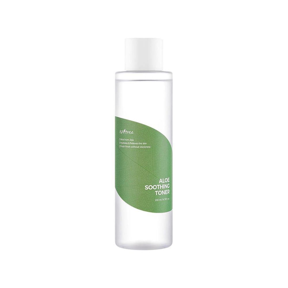 Transparante fles met witte dop. Groen etiket met tekst: Aloe Soothing Toner. Isntree logo.