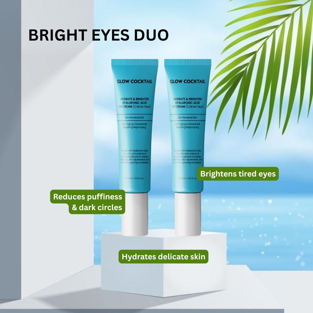 Deux tubes bleus à bouchon blanc. Inscription : Glow Cocktail, Hydrate & Brighten Hyaluronic Acid Eye Cream. Sur socle blanc.