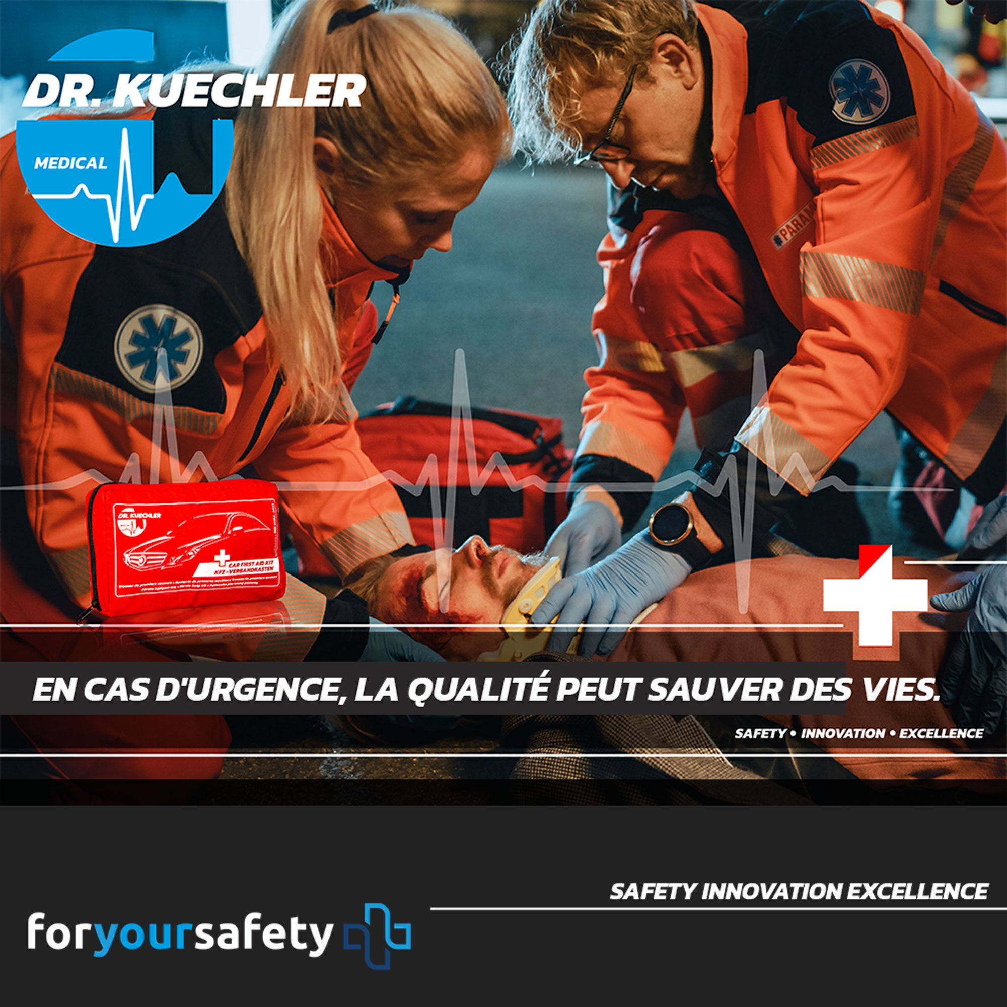 Secouristes soignent un blessé. Trousse de premiers secours rouge. Marque: Dr. Kuechler Medical. Texte: En cas d'urgence, la qualité peut sauver des vies.