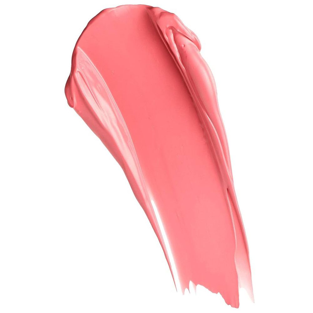 Échantillon de gloss mat rose sur fond blanc. Texture lisse et crémeuse.