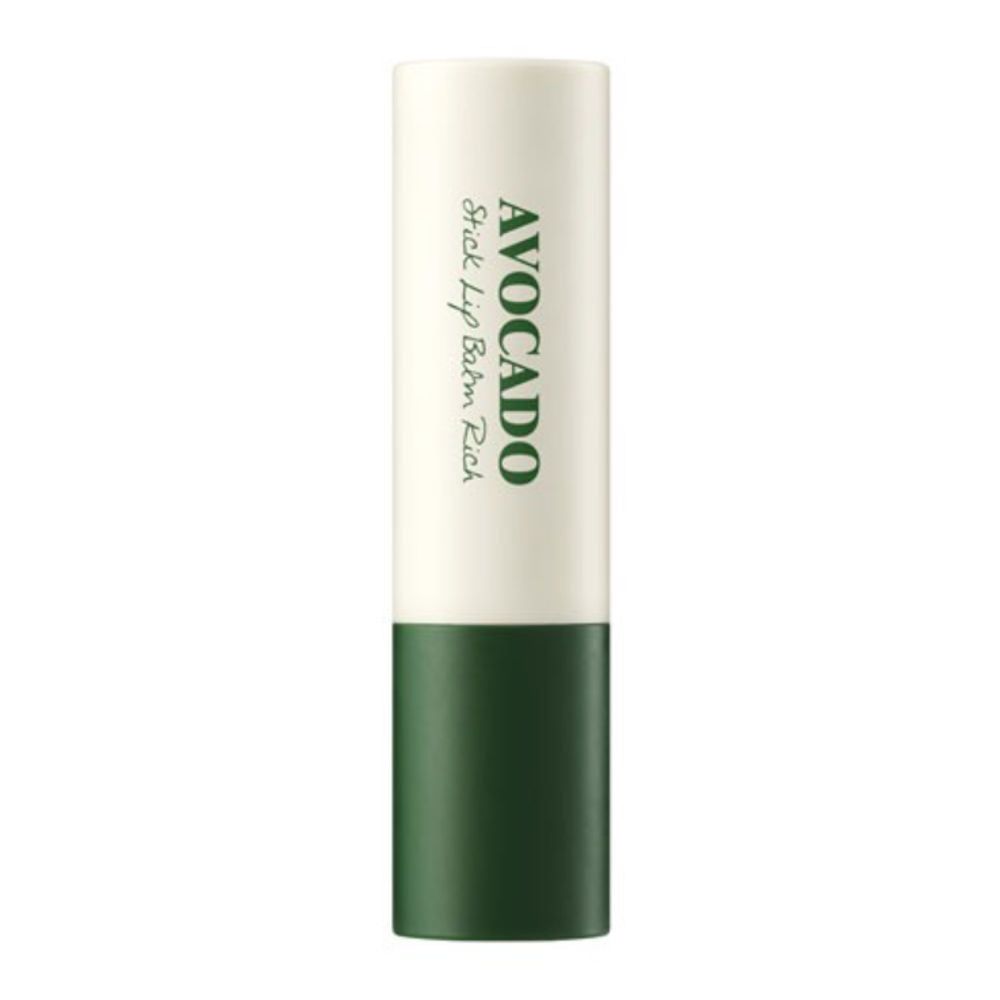 Lipbalm-stick met wit bovenstuk en groen onderstuk. Opschrift: Avocado Stick Lip Balm Rich.