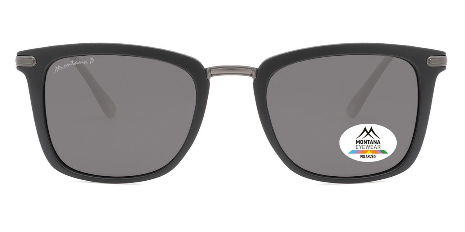 Lunettes de soleil noires avec verres gris. Logo Montana Eyewear et autocollant Polarized sur le verre.