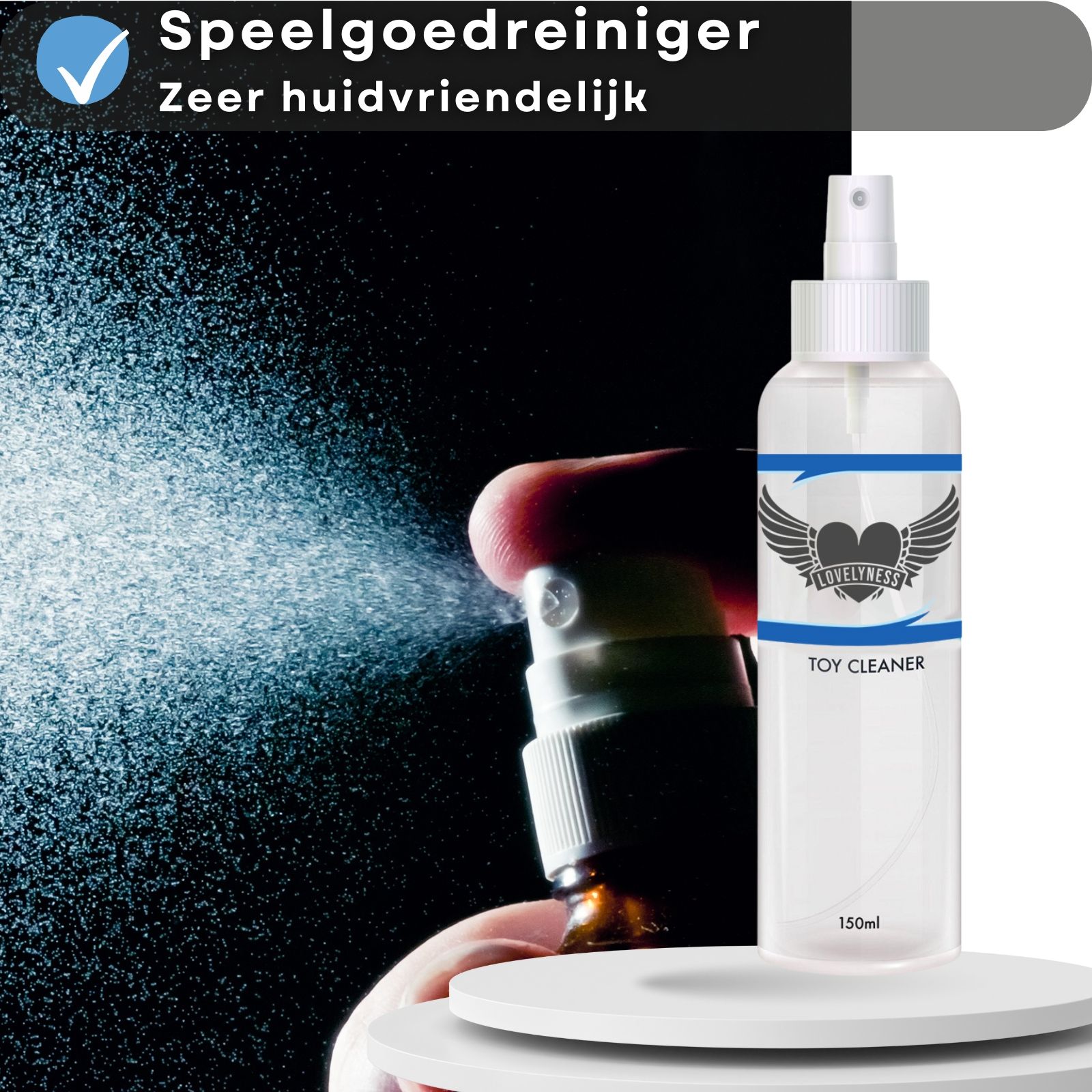 Sprayfles met "TOY CLEANER". Verstuiving. Reiniger voor intieme zone en speeltjes.