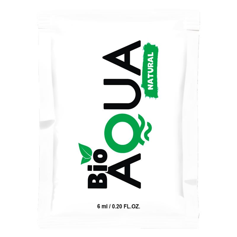 Witte zak met groen en zwart logo. Opschrift: Bio Aqua Natural. Onderaan: 6 ml / 0,20 FL.OZ.