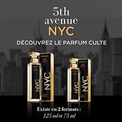 Twee flessen en dozen Elizabeth Arden 5th Avenue NYC. Zwarte dozen met gouden letters. Stadsbeeld op de achtergrond.