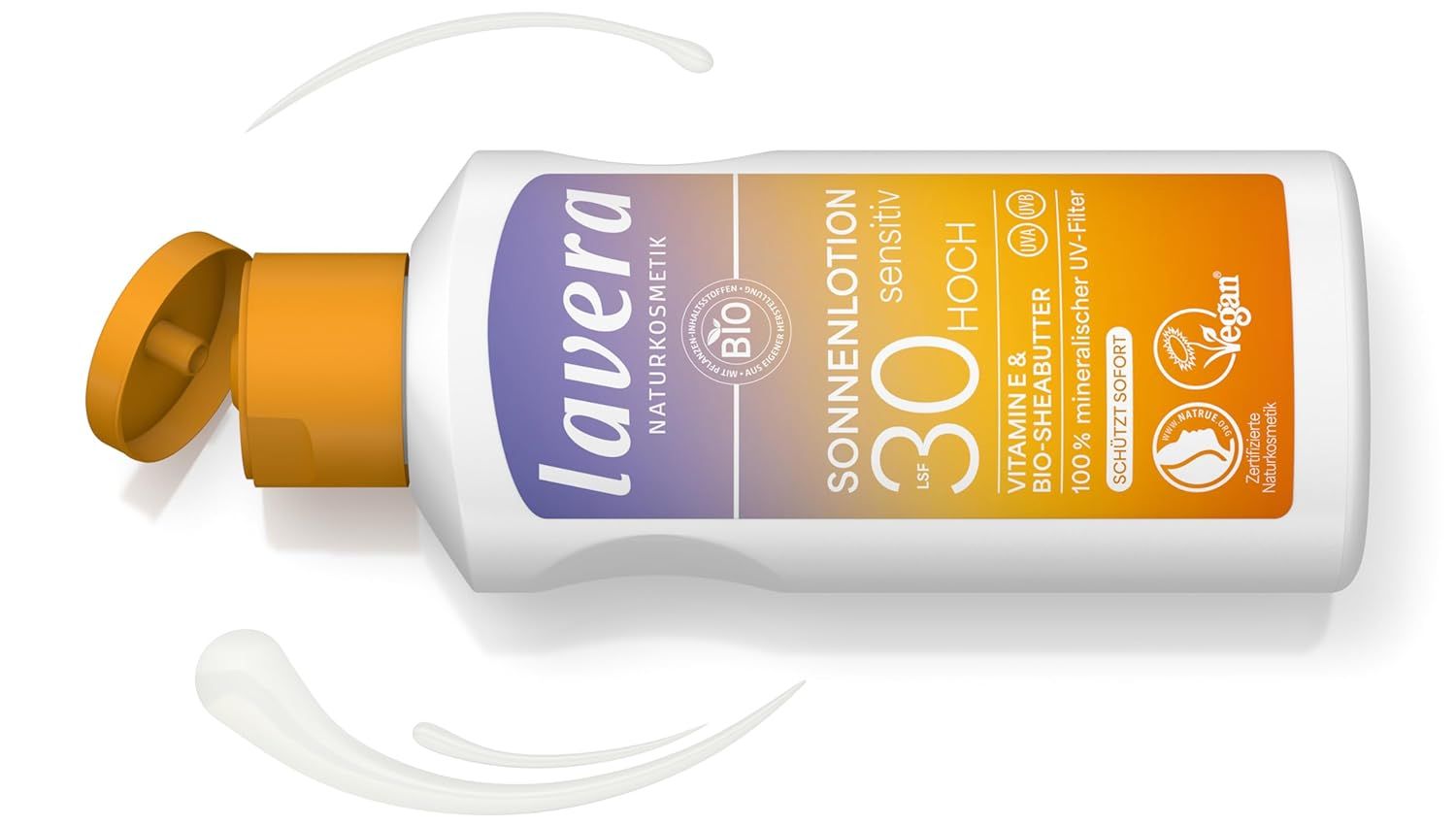 Lavera Sonnenlotion Sensitiv LSF 30. Witte fles met oranje dop. Productnaam en logo zichtbaar.