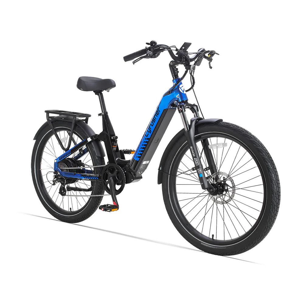 Blauw-zwarte e-bike. Spatborden, 8 versnellingen. Cyrusher Sprint.