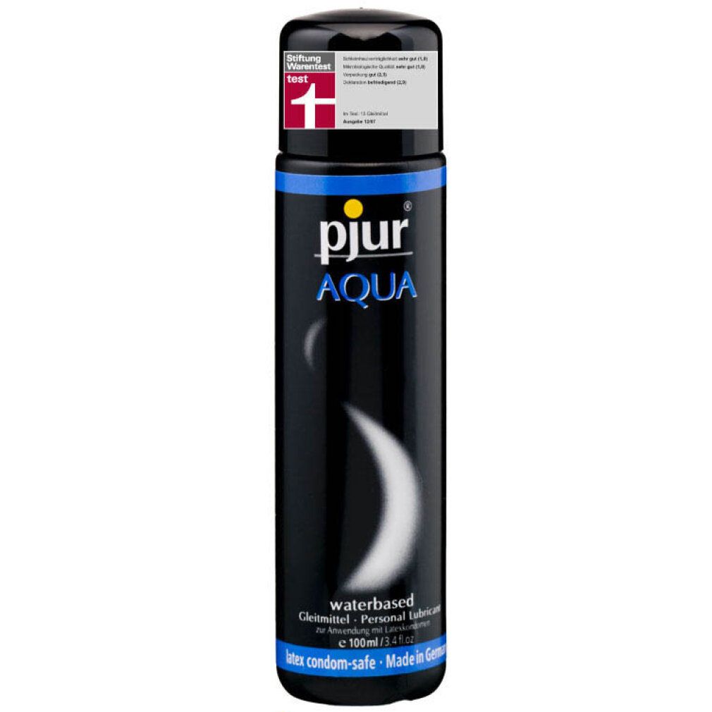 Flacon noir avec bouchon noir. Inscription : pjur AQUA. Contient un lubrifiant à base d'eau. Stiftung Warentest.
