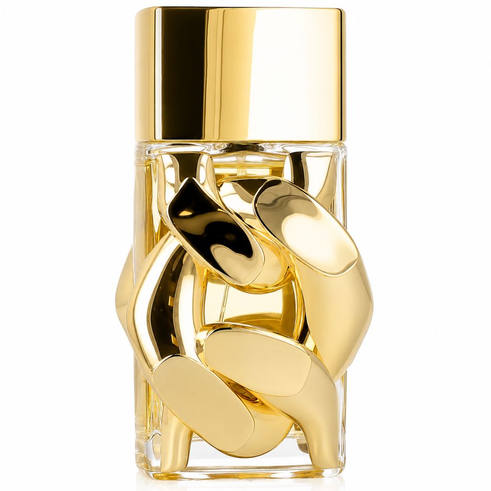 Chaîne dorée autour d'une bouteille en verre de parfum.