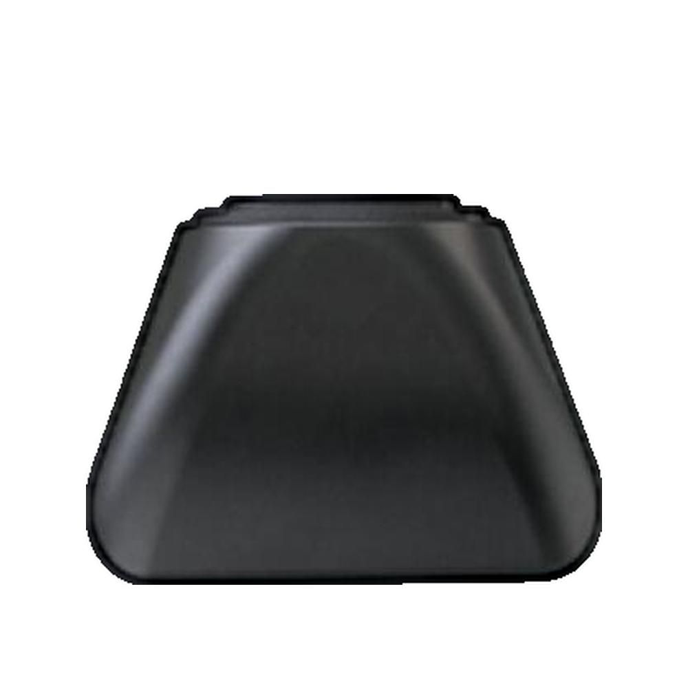 Zwarte, trapeziumvormige opzet. Bovenkant met treden. Afgeronde randen.