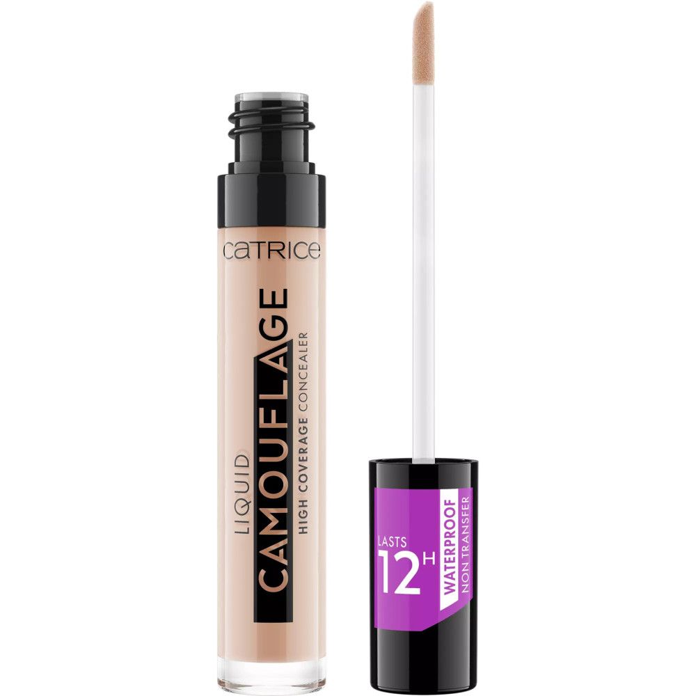 Correcteur liquide haute couvrance Catrice. Flacon avec applicateur. Texte: Liquid Camouflage, High Coverage Concealer, 12H Waterproof.